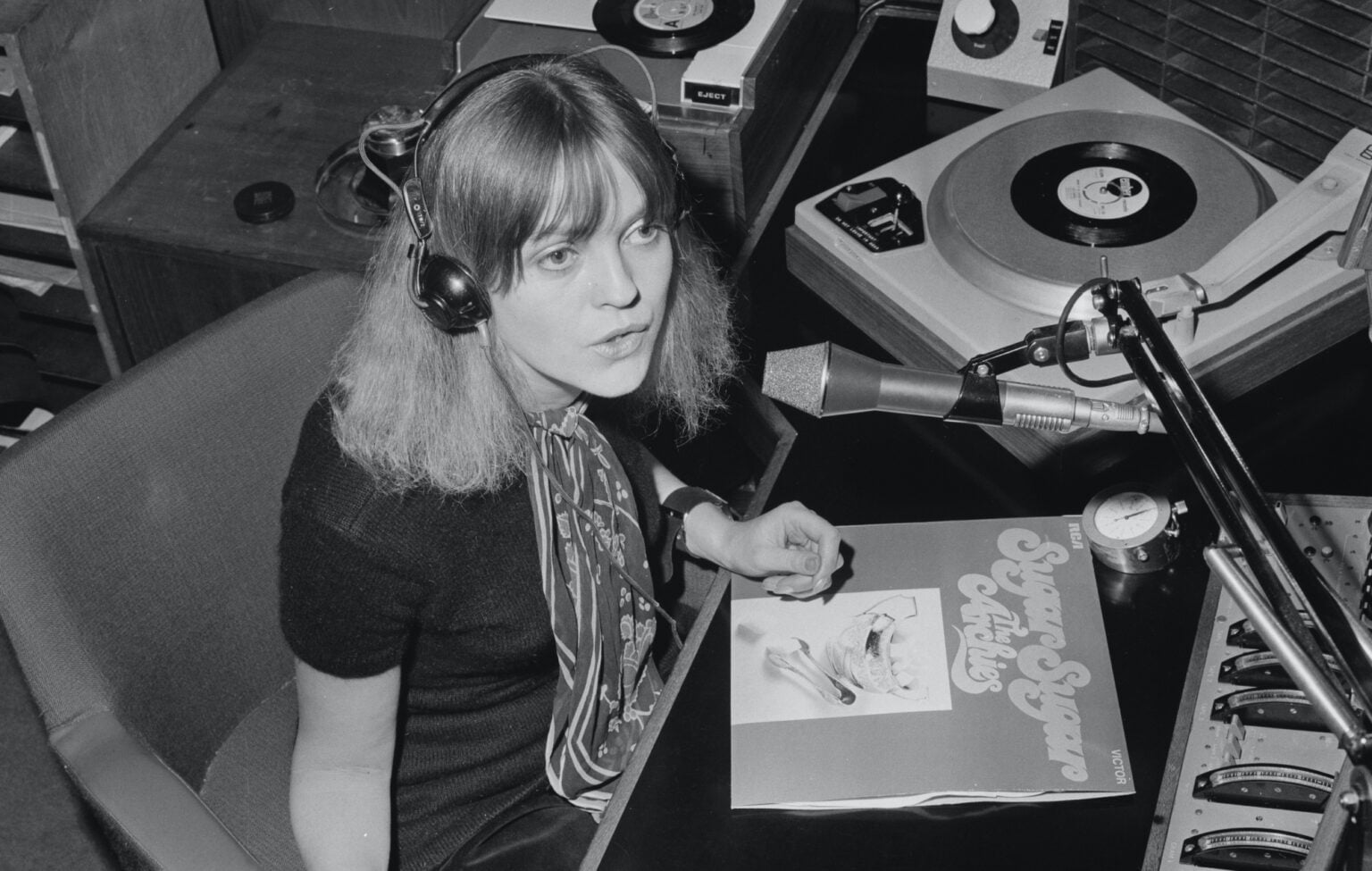 DJ “Pioneer” Annie Nightingale morreu, aos 83 anos