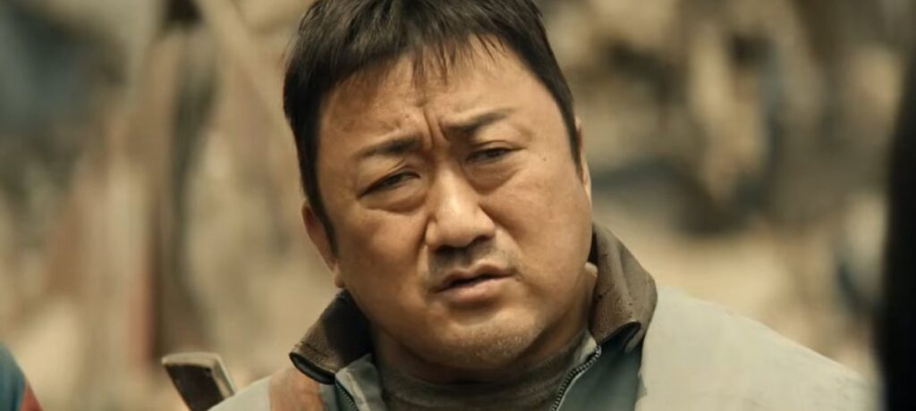 Don Lee luta para sobreviver em trailer de Em Ruínas, filme coreano da Netflix