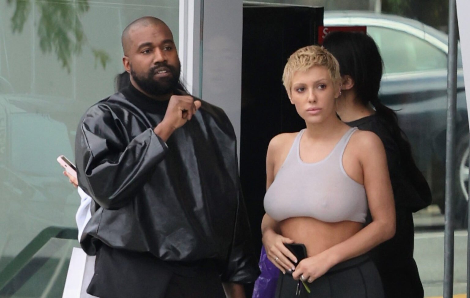 Kanye West arquiva frase de marca registrada inspirada na esposa Bianca Censori