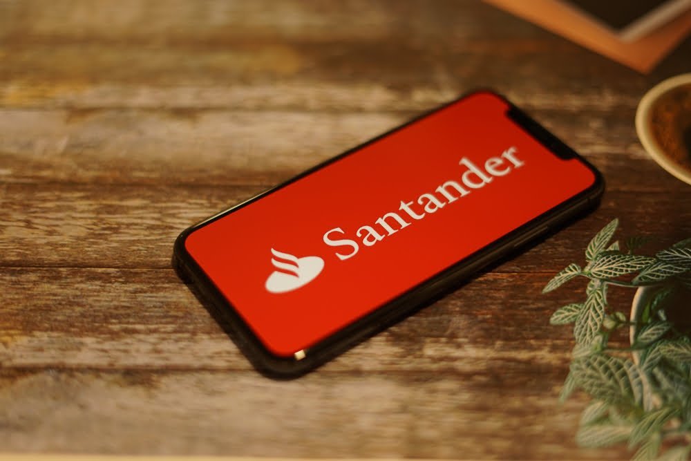 Santander (SANB11) aprova distribuição de JCP no valor de R$ 1,5 bilhão