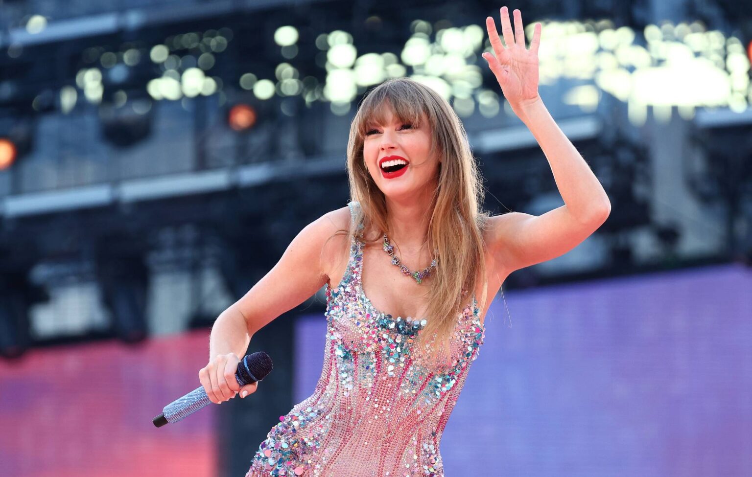 Acordo exclusivo da Taylor Swift Cingapura criticado por funcionário das Filipinas