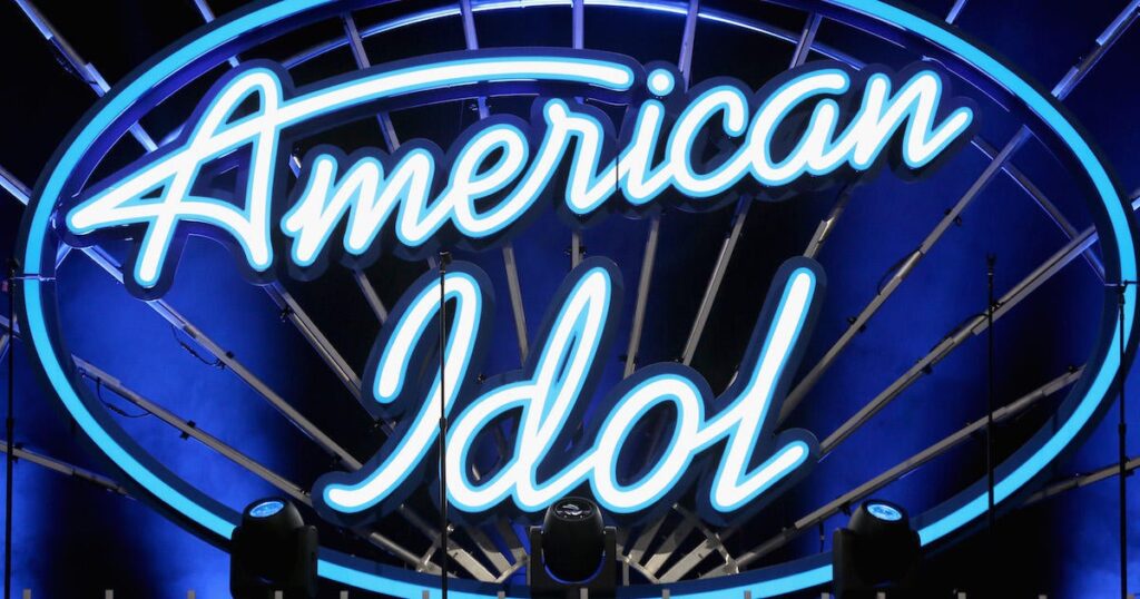 Falta energia durante show de ex-alunos do 'American Idol'